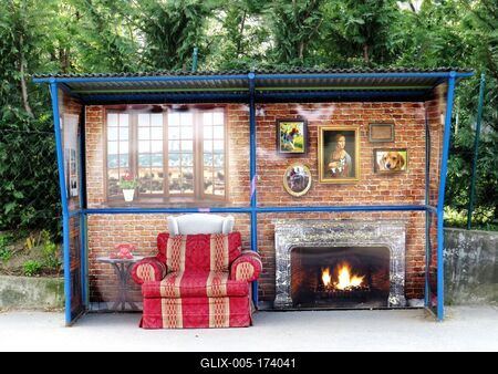 Bus Stop - Budapest - Curiosity-stock-foto