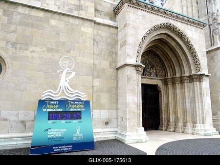 World Eucharistic Congress - Budapest - Announcement-stock-foto
