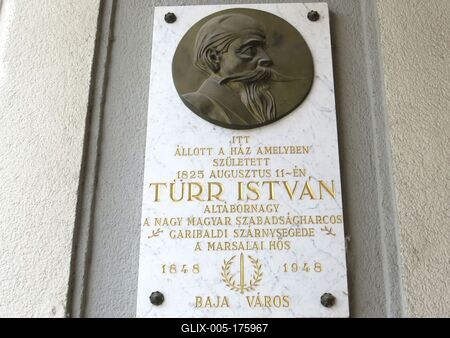 Memorial plaque of Lt. Gen. Türr István - Garibaldi - Baja-stock-foto