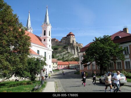 Eszergom - City view - Running competition-stock-foto