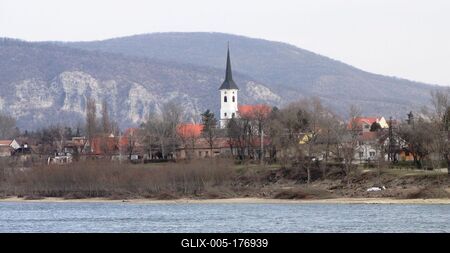 View of Esztergom Mounbtains and Landscape with Church-stock-foto