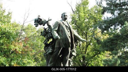Statue of Deák Ferenc - Szeged - Hungary-stock-foto