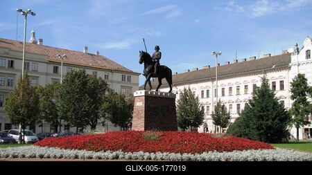 Statue of King Béla IV. - Szeged - Hungary-stock-foto