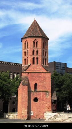 Szeged - St. Demetrius Tower - 13th C. - Hungary-stock-foto