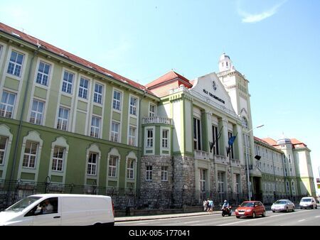 Pécs - University of Sciences - Hungary-stock-foto