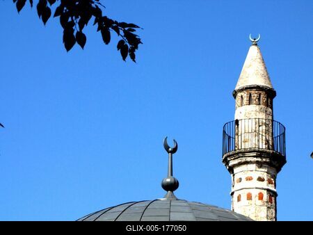 Jakovali Mosque and Minaret - Pécs - Hungary-stock-foto