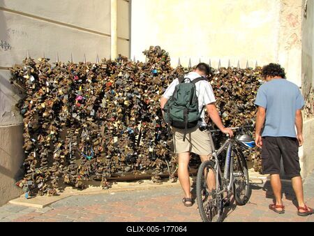 Padlocks for Lovers.- Pécs - Hungary-stock-foto