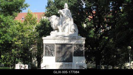 Monument to the Heroes of WWI - Nagykőrös - Hungary-stock-foto