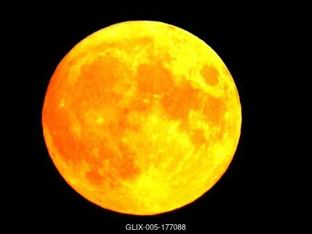 Full Moon at Night - Hungary-stock-foto