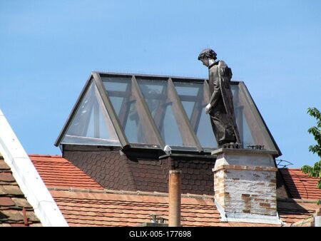Angel on the Roof - Győr - Hungary-stock-foto