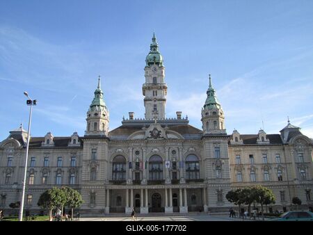 Town Hall of Győr - Hungary-stock-foto