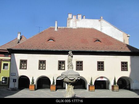 Sopreon - Orsolya Square - Hungary-stock-foto