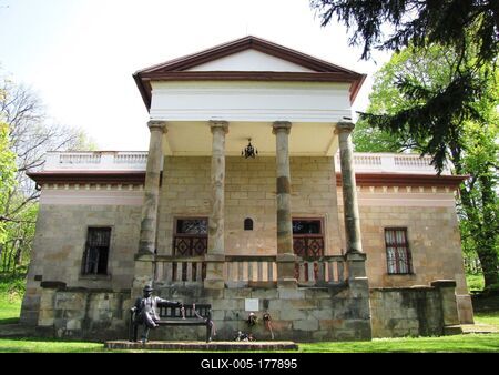 Hungarian writer Mikszáth Kálmán mansion - Horpács - Hungary-stock-foto