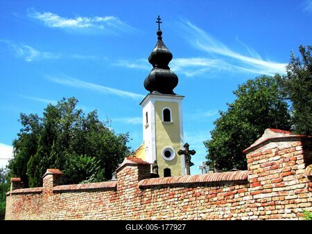 Chapel and cemetery Wall - Zalaegerszeg - Hungary-stock-foto