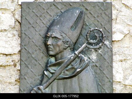 King Matthias Chancelor Vetési Albert's relief - Sümeg Castle - Hungary-stock-foto