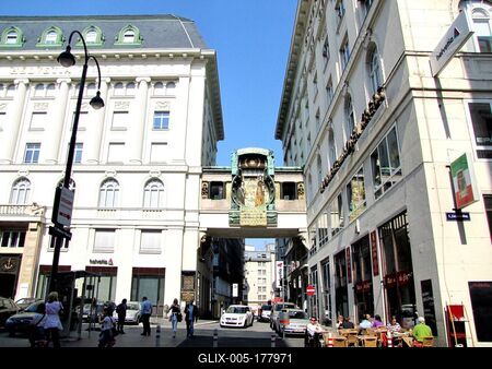 Ankeruhr - Clock - Vienna - Austria-stock-foto