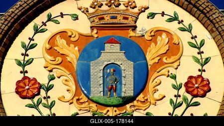 City Hall roof decoration - Kiskunfélegyháza - Hungary-stock-foto