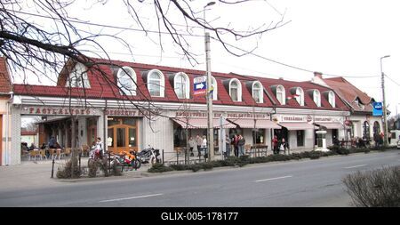 Shop line - Soltvadkert - Hungary-stock-foto