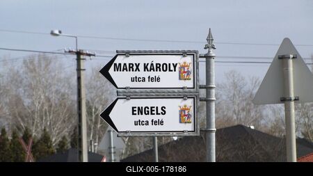 Marx and Engels streets - Jakabszállás - Hungary-stock-foto