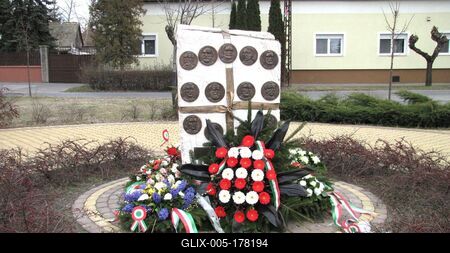 Monument of Independence War - 1848 - Soltvadkert - Hungary-stock-foto