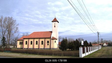 Jakabszállás - Church - Hungary-stock-foto