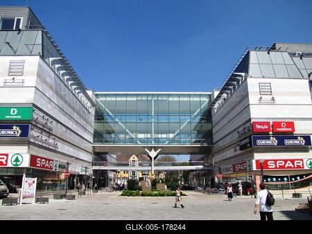 Corso shopping center - Nyíregyháza - Hungary-stock-foto