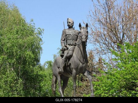 Hussar monument - Nyíregyháza - Hungary-stock-foto