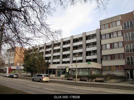 Kiskunhalas downtown - Hungary-stock-foto