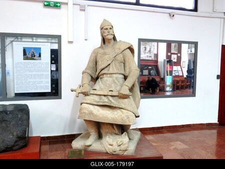 Statue of Prince Árpád - Ópusztaszer - Historcial Site-stock-foto