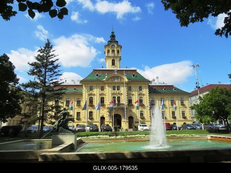 Szeged City Hall - Hungary-stock-foto