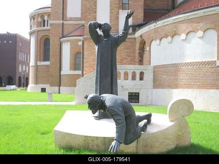 Monument to the Victims of Szeged Jewish Community-stock-foto