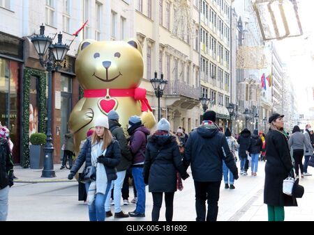 Christmas atmosphere - Budapest b- Dpwntown-stock-foto