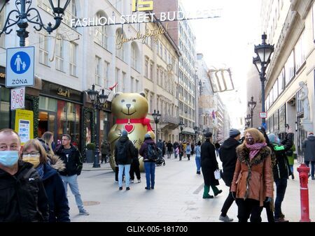 Christmas atmosphere in the center of Budapest-stock-foto