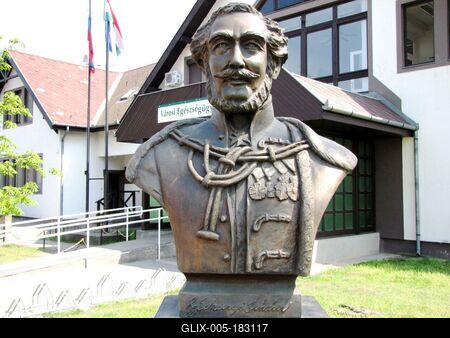 Gyál, 2010. április 24.Széchenyi István gróf gyáli mellszobra. Barth Károly szobrászművész alkotása (2005).-stock-foto