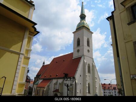 Bratislava (Pozsony), 19 May 2018The St. Martin's Cathedral of Bratislava.A pozsonyi székesegyház, a Szent Márton dóm.-stock-foto