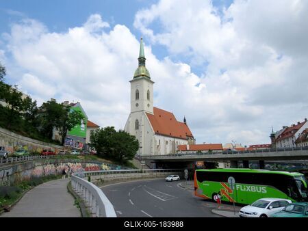 Bratislava (Pozsony), 19 May 2018The St. Martin's Cathedral of Bratislava.A pozsonyi székesegyház, a Szent Márton dóm.-stock-foto