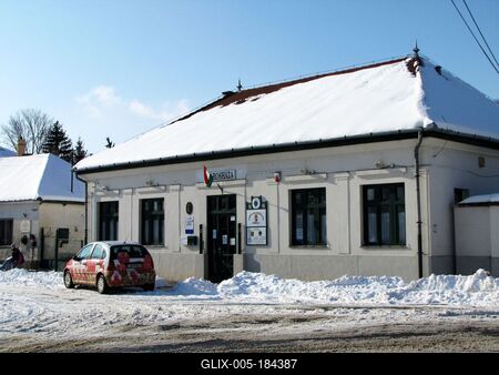 The town hall of Zsámbék in winter - Hungary-stock-foto