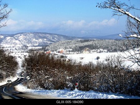 Pilis in winter robe at Pilisjászfalu - Hungary - Nature-stock-foto