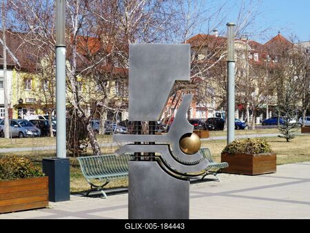 Modern public sculpture - Hajdúszoboszló - Hungary-stock-foto
