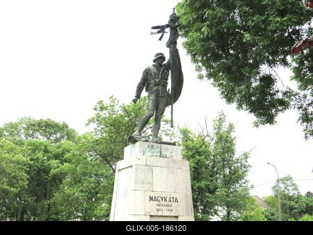 Monument WWI - Nagykáta - Hungary-stock-foto