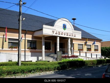 Tököl - City Hall - Hungary-stock-foto