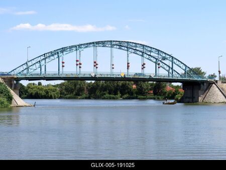 Danube bridge - Ráckeve - Hungary-stock-foto