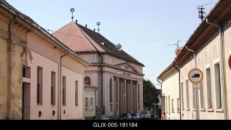 Baja - Synagogue - Library - Hungary-stock-foto