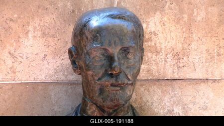 Bust of Déri Frigyes - Baja - Hungary-stock-foto