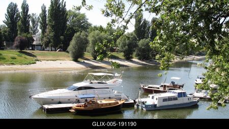 Baja - Danube river - Boats and yachts - Hungary-stock-foto