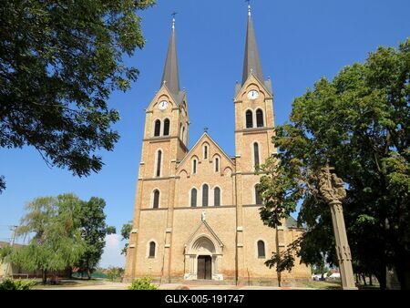 Törökszentmiklós - Trinity Church - Hungary-stock-foto