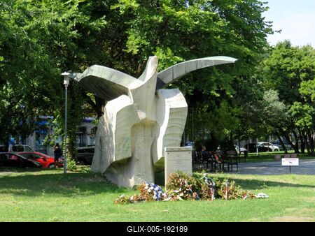 Monument to the pioneers of Hungarian aviation - Budapest-stock-foto