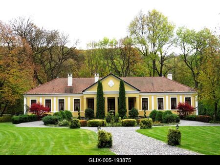 The small Prónay castle in Alsópetény - Hungary-stock-foto