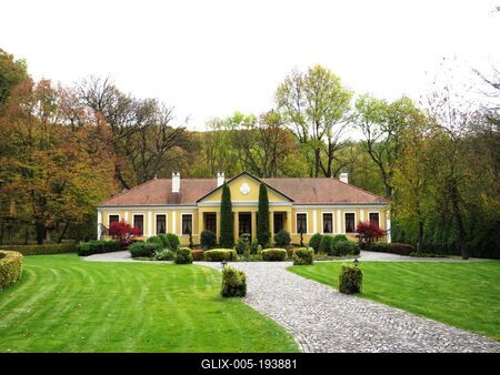 The small Prónay castle in Alsópetény - Hungary-stock-foto