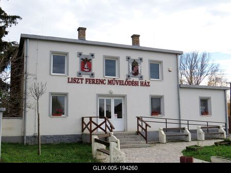 The Liszt Ferenc Cultural House - Kálló - Hungary-stock-foto